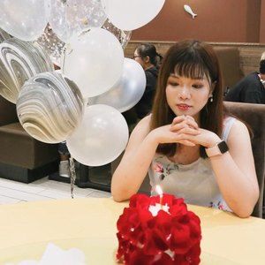 Meet your Posher, Amelia